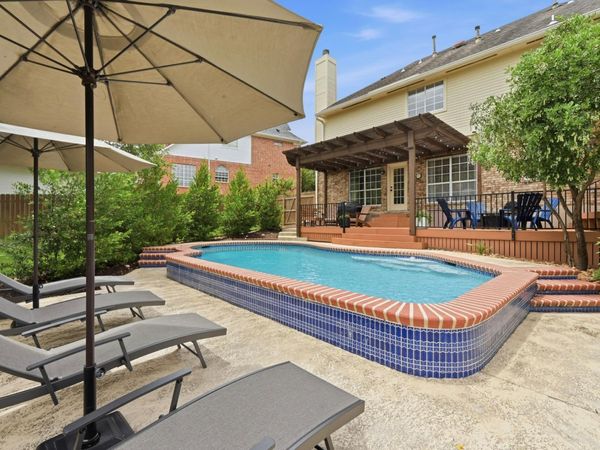 6006 Sierra Arbor CT, Austin, TX 78759