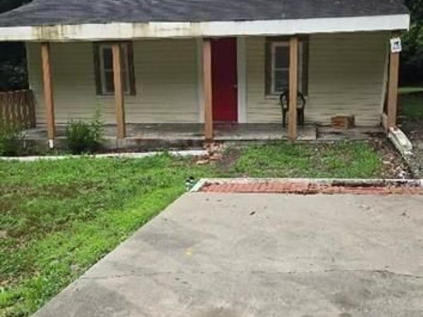 6556 Bowden Street , Lithia Springs, GA 30122