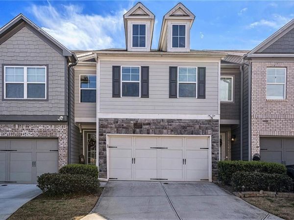 4084 Fireoak Drive , Decatur, GA 30032