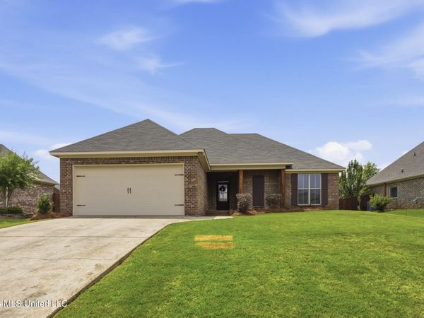 153 Falls Crossing, Madison, MS 39110