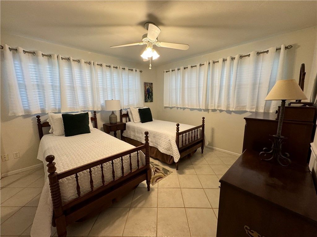 2026 15th Lane, Vero Beach, FL 32960 Photo