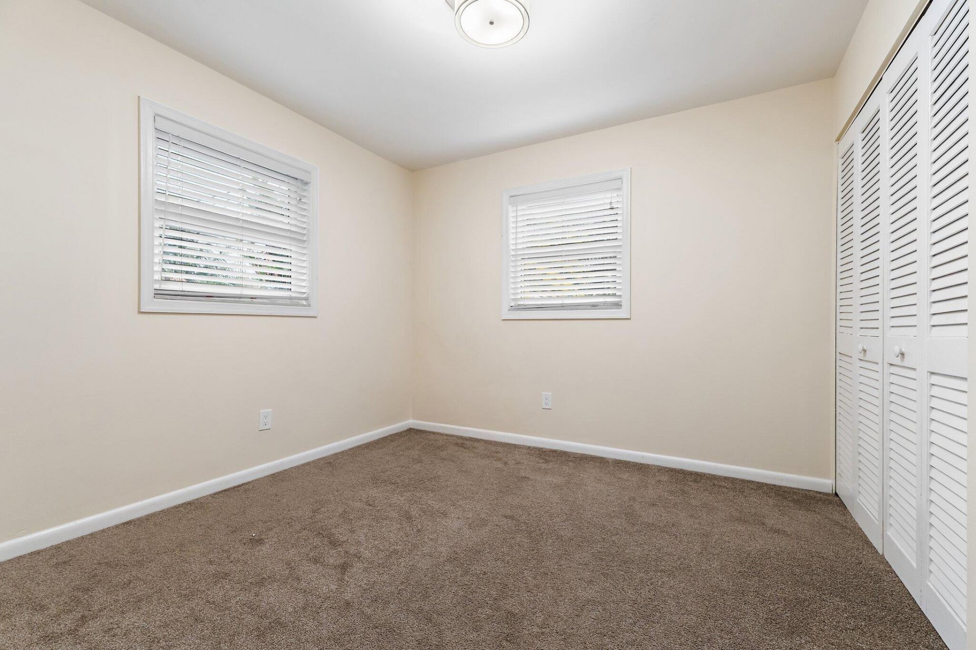 678 Riverside Drive, Palm Beach Gardens, FL 33410 Photo