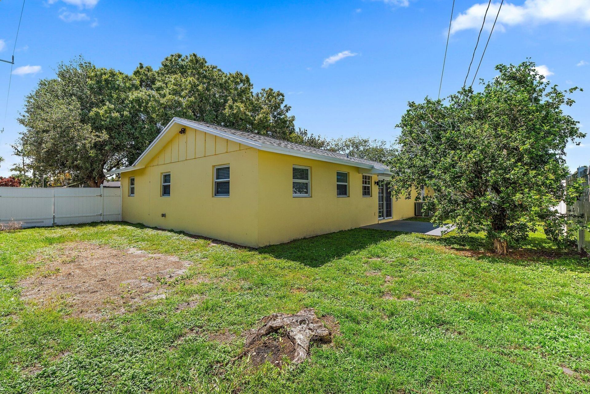 678 Riverside Drive, Palm Beach Gardens, FL 33410 Photo