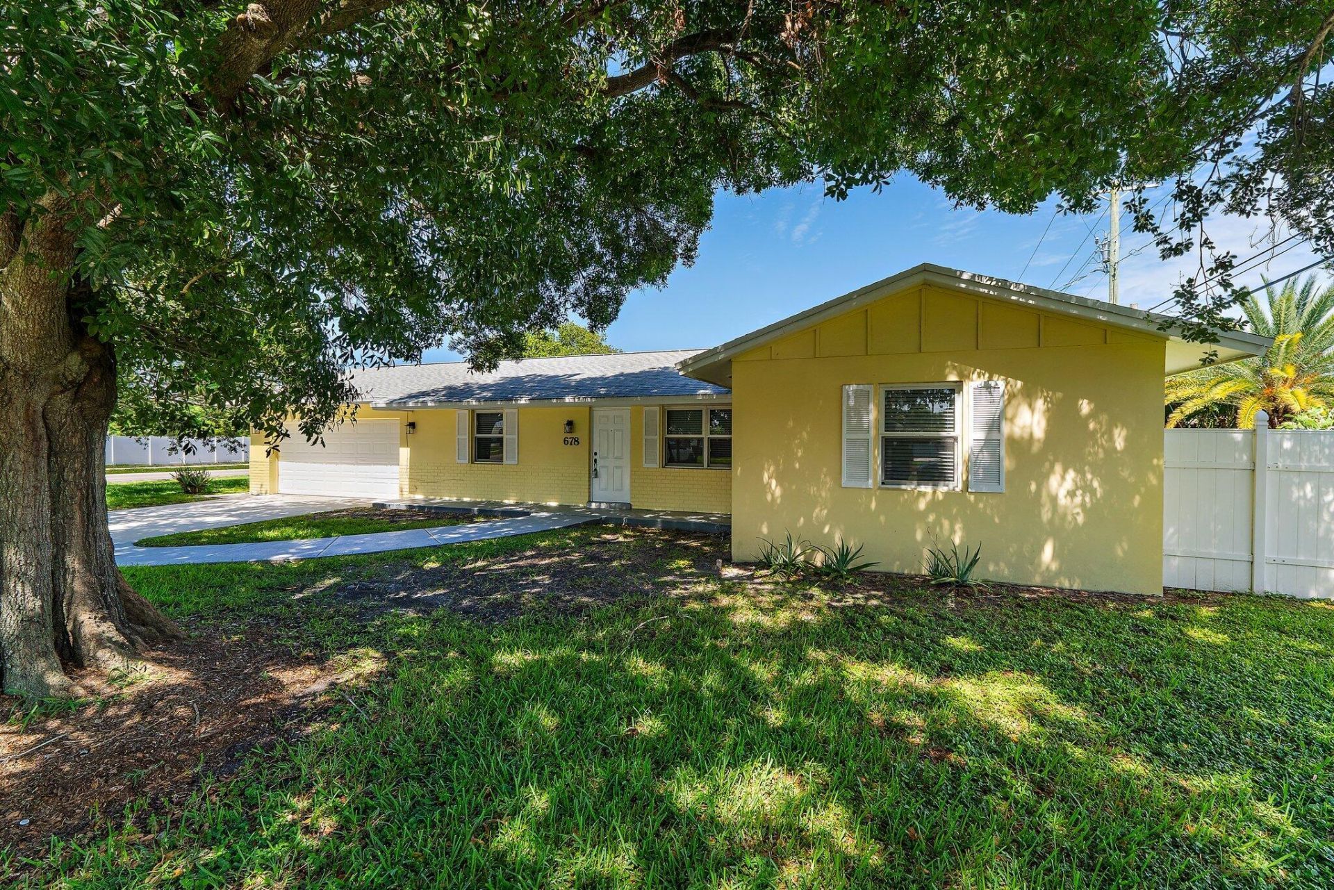 678 Riverside Drive, Palm Beach Gardens, FL 33410 Photo