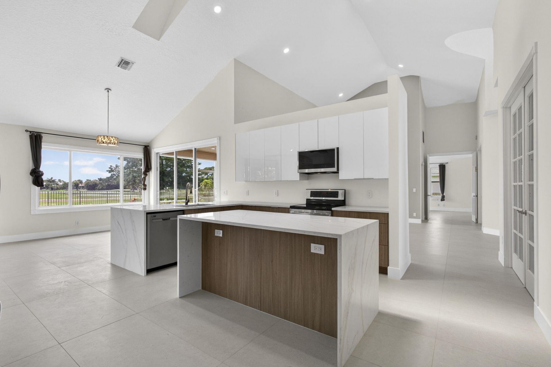 8030 Woodsmuir Drive, Palm Beach Gardens, FL 33412 Photo