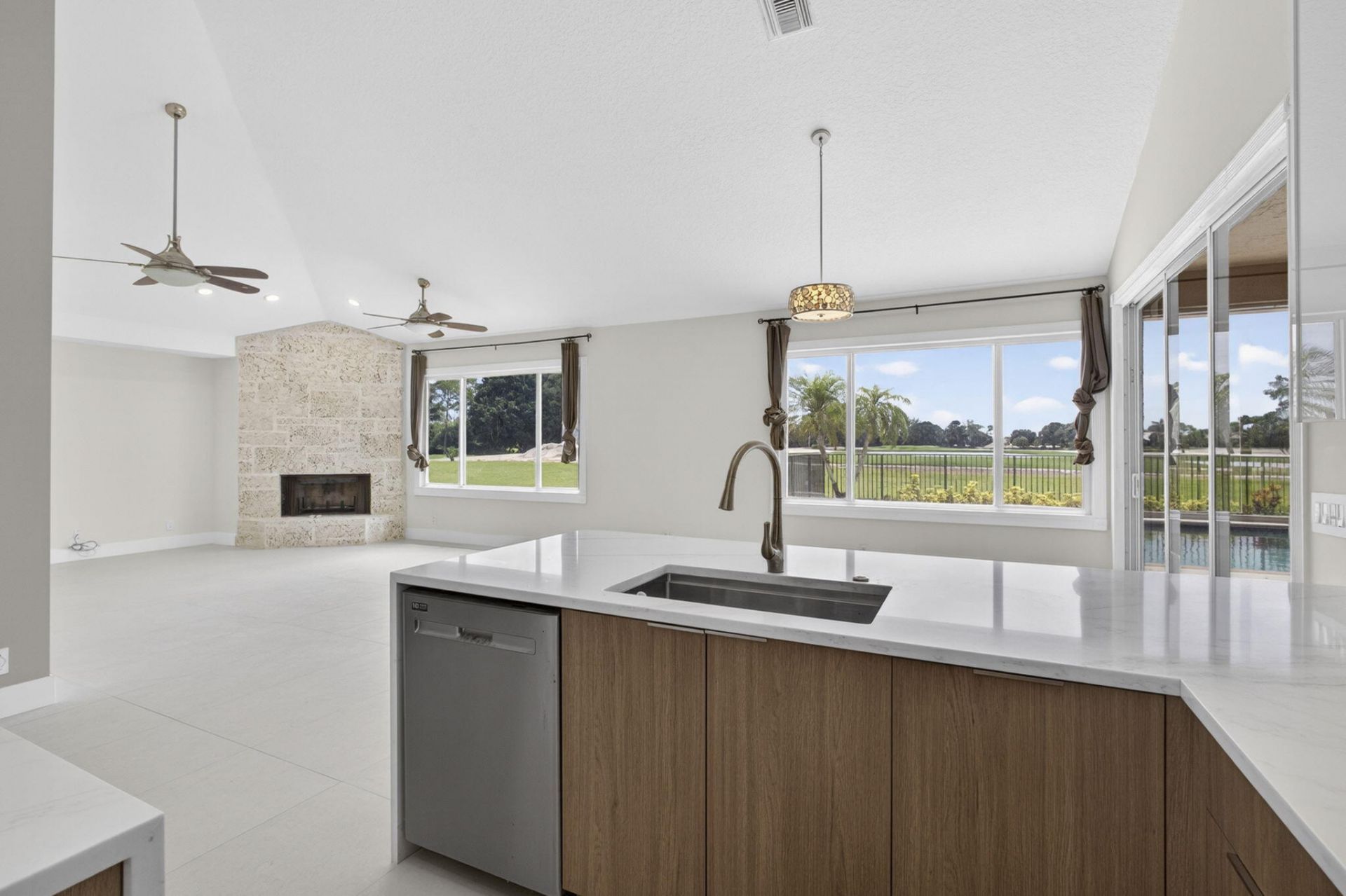 8030 Woodsmuir Drive, Palm Beach Gardens, FL 33412 Photo