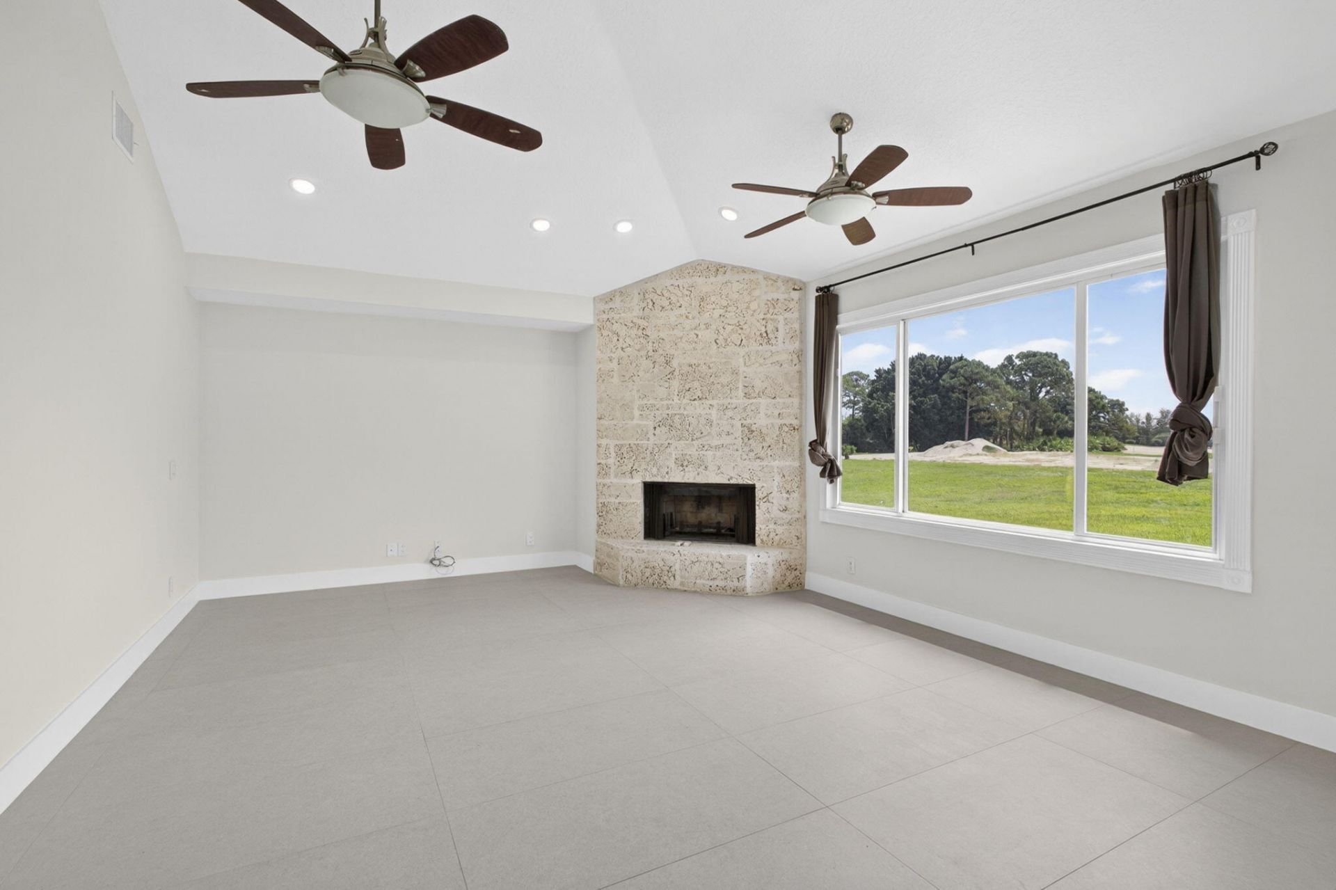 8030 Woodsmuir Drive, Palm Beach Gardens, FL 33412 Photo