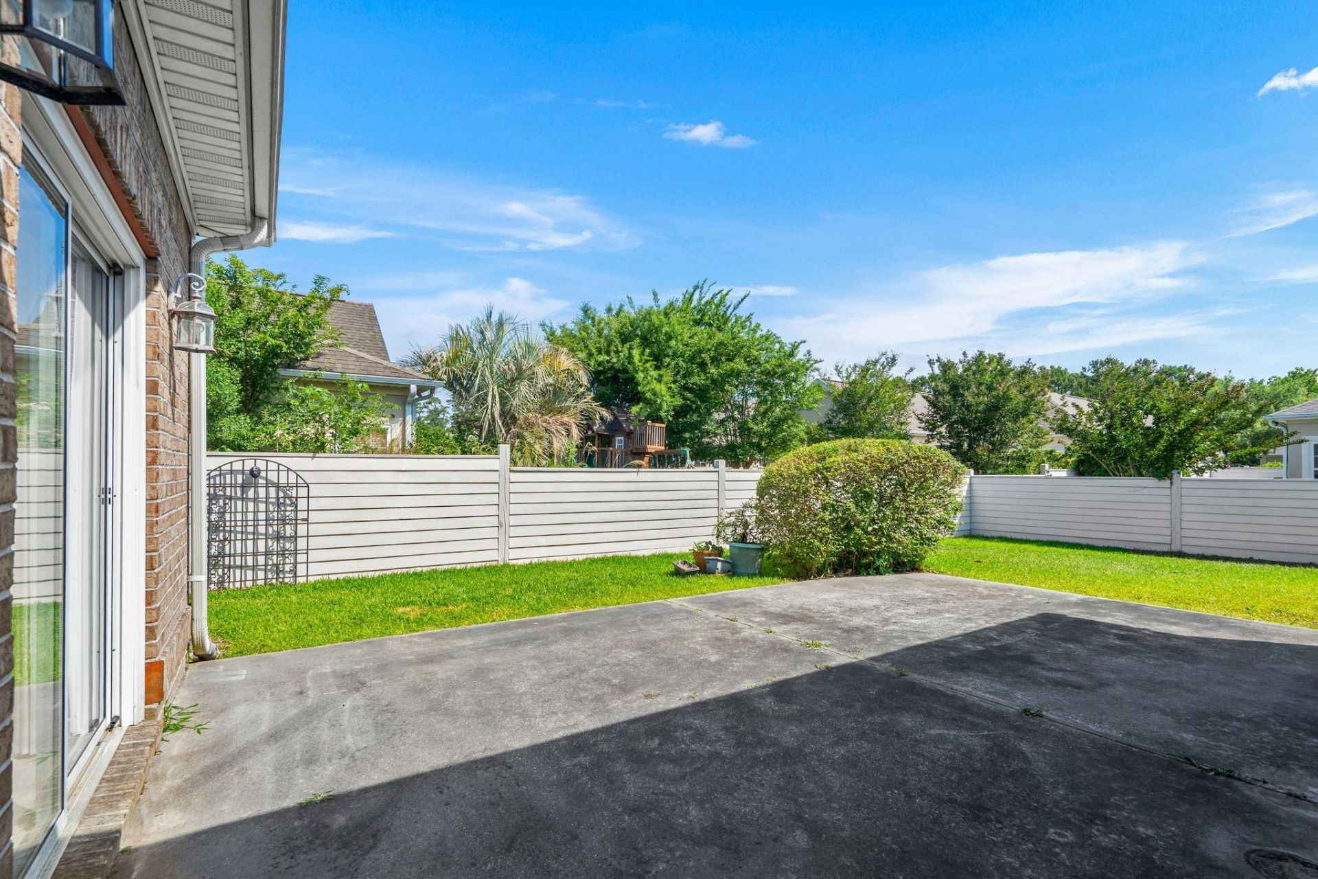 1521 Saint Thomas Circle Photo 36