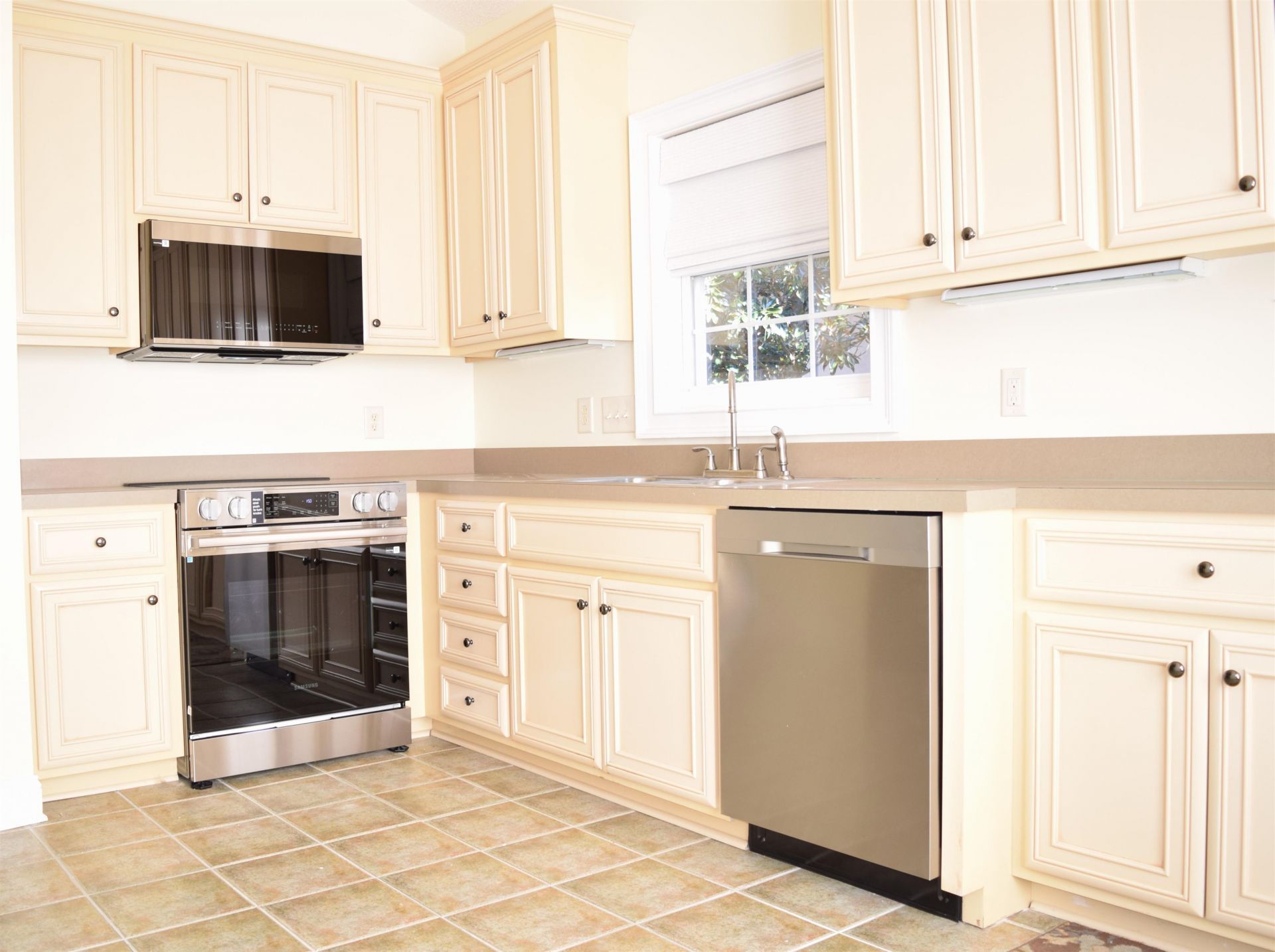 1521 Saint Thomas Circle Photo 38