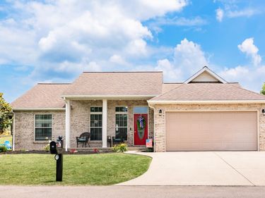 35 Nolin Court, Morehead, KY 40351