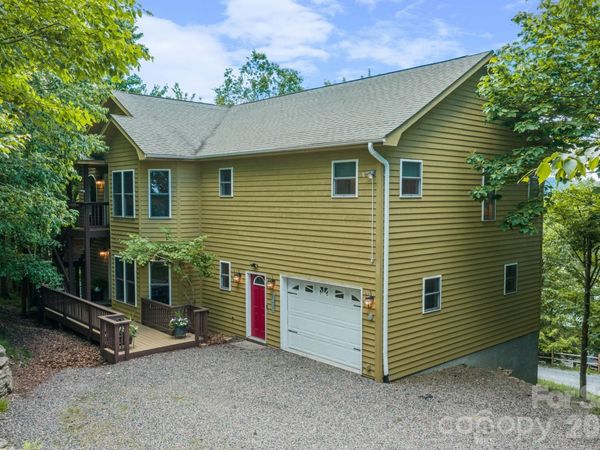 117 Pinnacle Ridge Road , Beech Mountain, NC 28604
