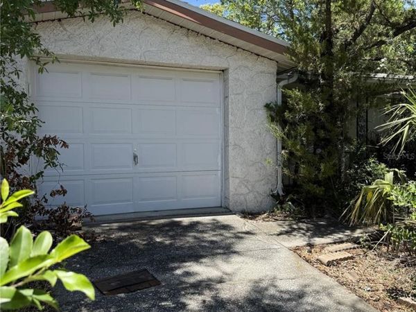 9401 GRAY FOX LANE , PORT RICHEY, FL 34668