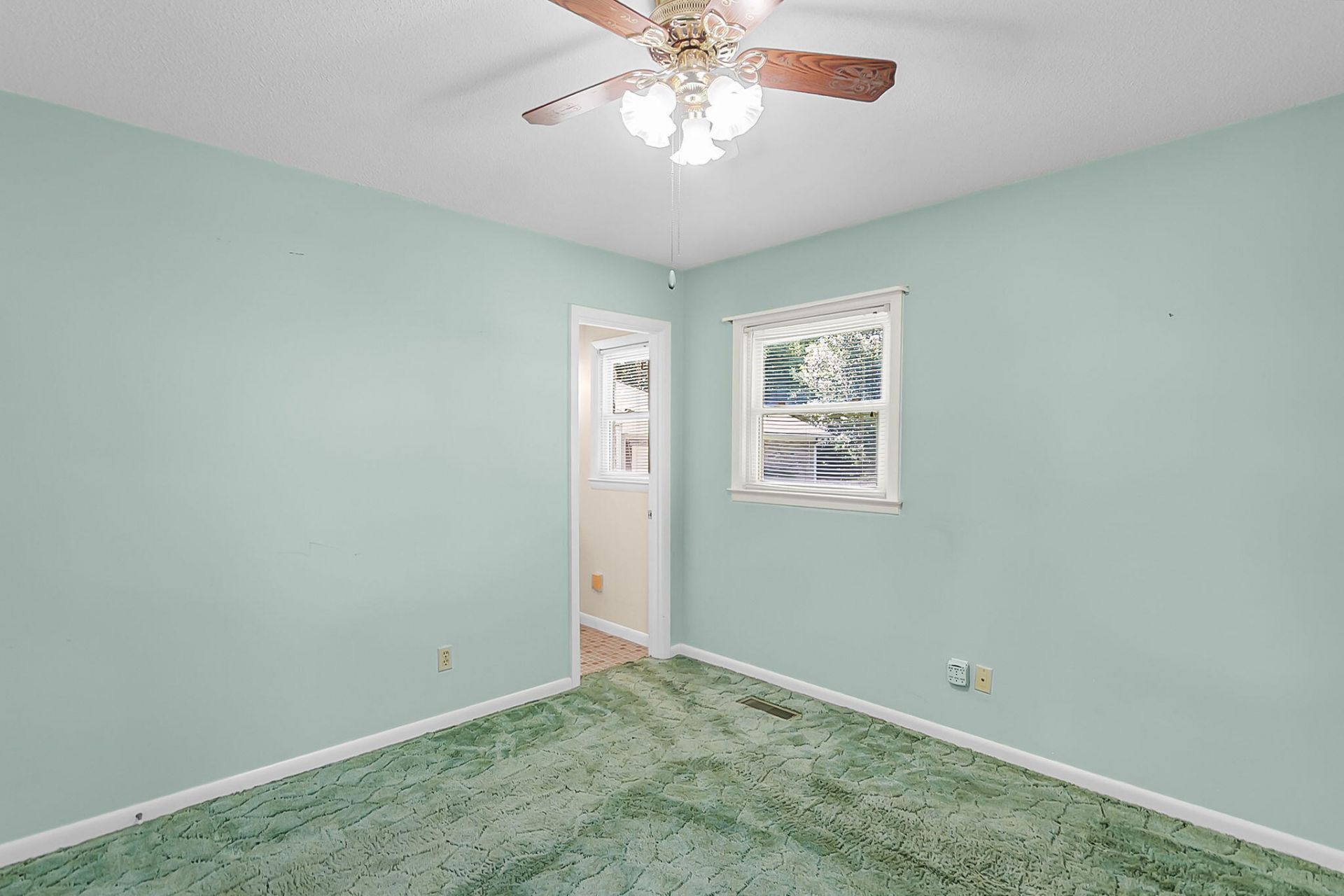 123 Wessex Drive Photo 21