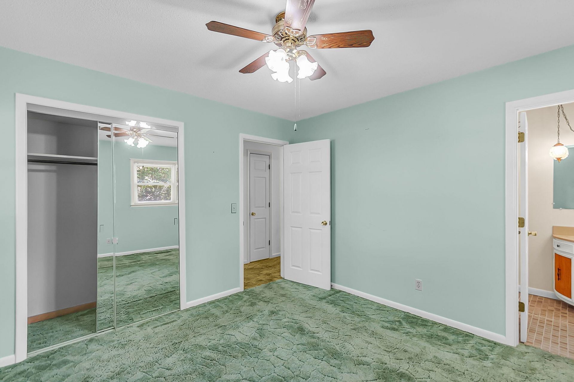 123 Wessex Drive Photo 22