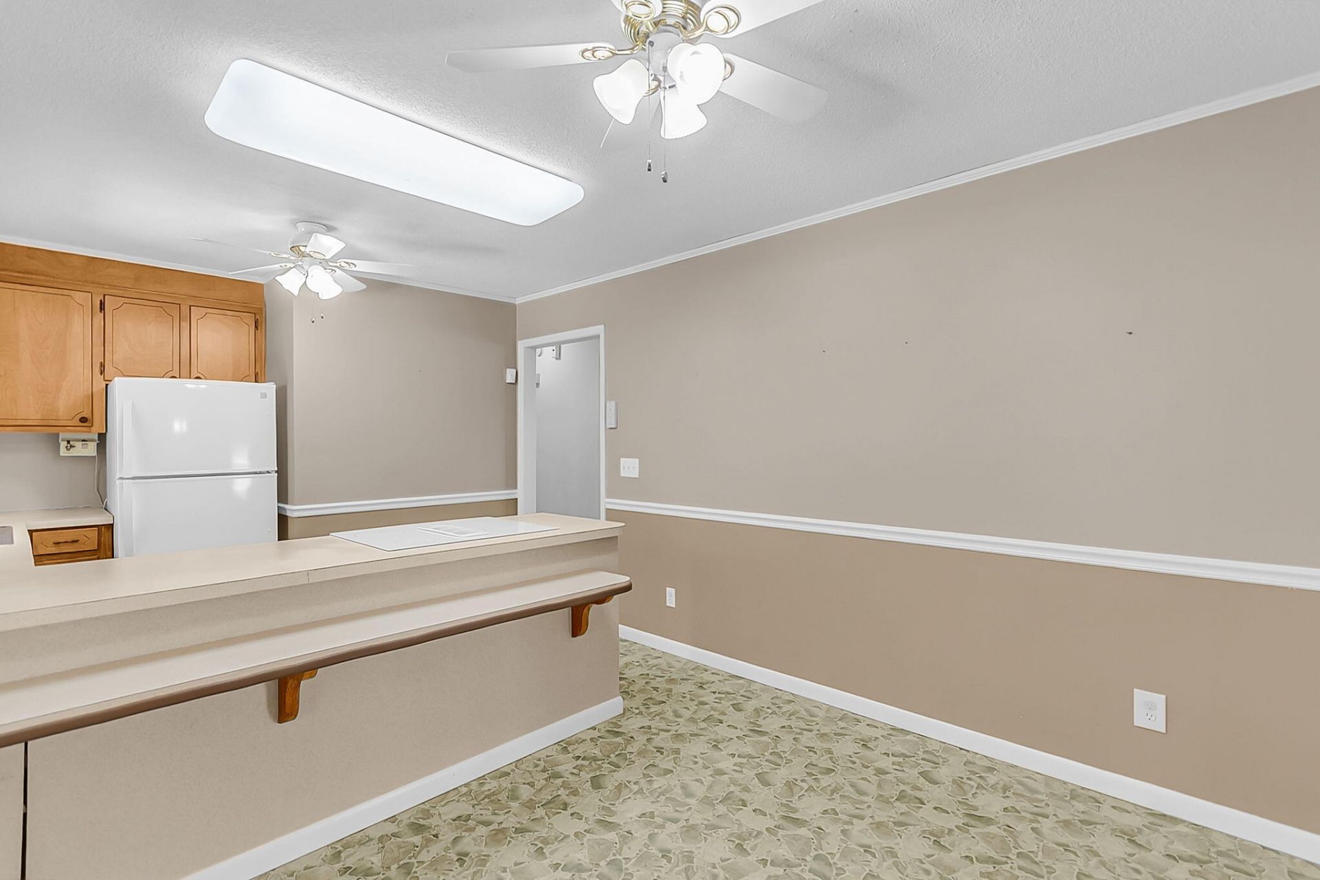 123 Wessex Drive Photo 30
