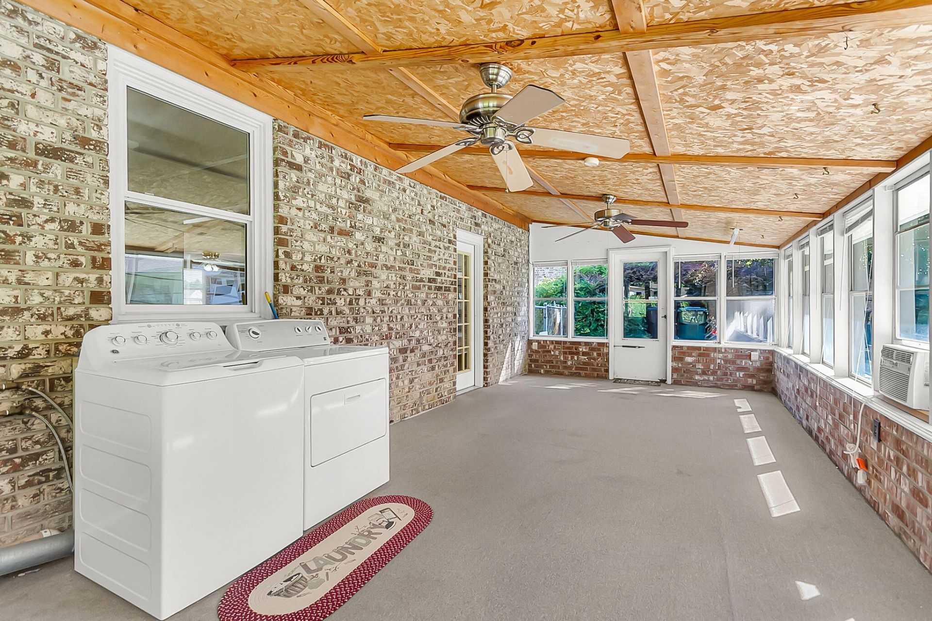 123 Wessex Drive Photo 42