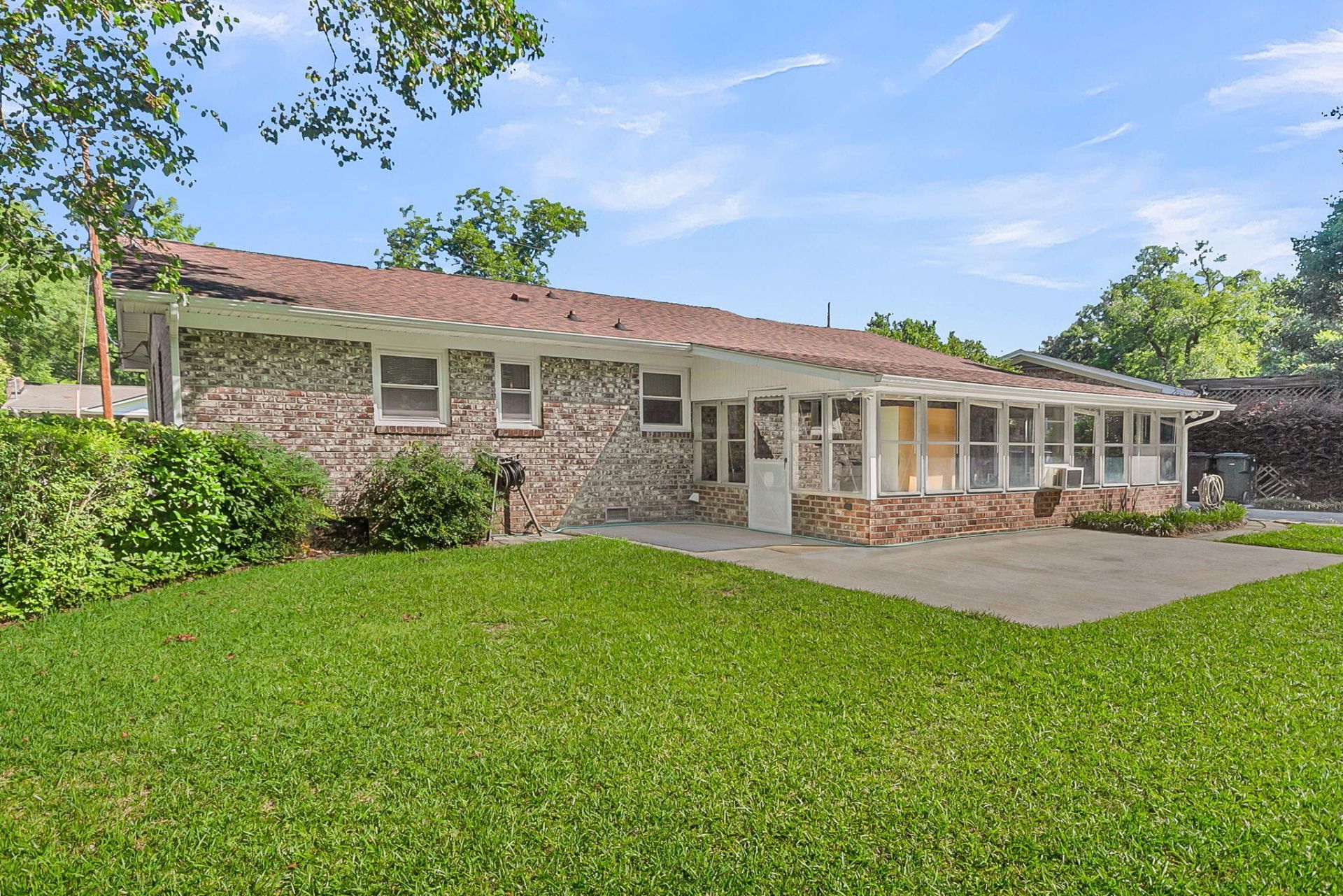 123 Wessex Drive Photo 9