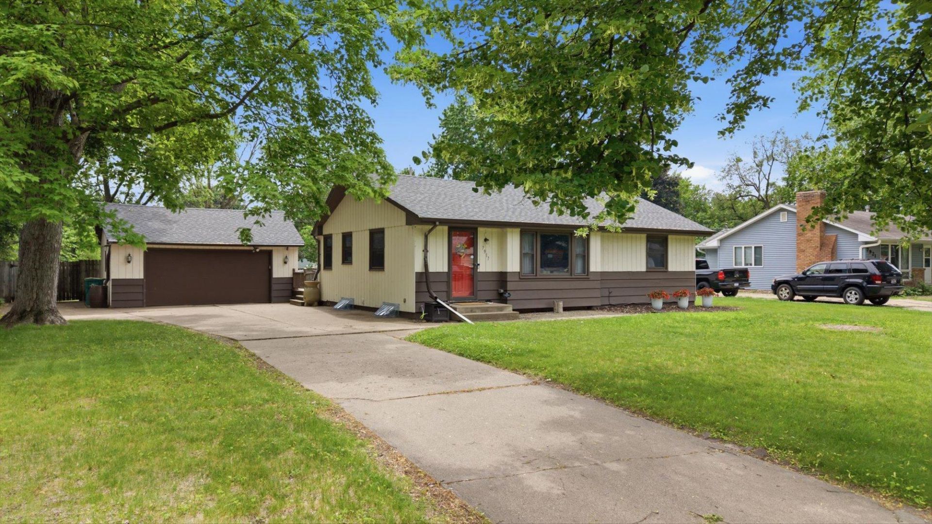 7911 59 1/2 Avenue N, New Hope, MN 55428 Main Photo