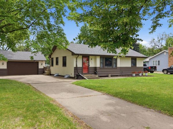 7911 59 1/2 Avenue N, New Hope, MN 55428