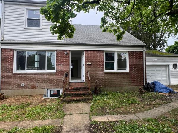 258 Brown Avenue , Hempstead, NY 11550