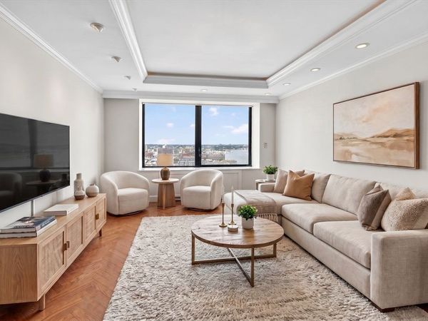 85 East India, Unit 23A, Boston, MA 02110