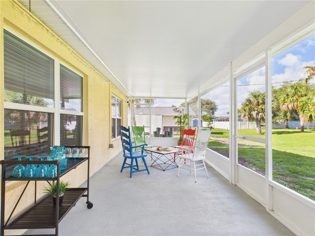 661 Jenkins Street, Sebastian, FL 32958 Photo