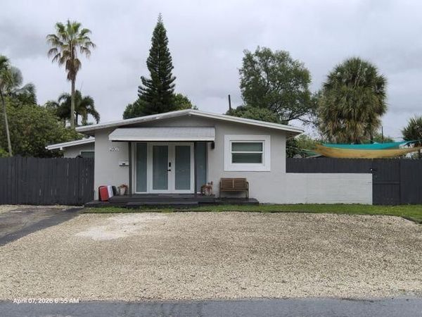 2807 SW 14th, Fort Lauderdale, FL 33312