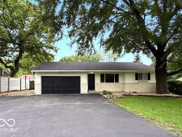 8721 Camby Road, Camby, IN 46113