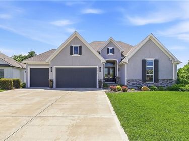 7511 N Gower Avenue, Kansas City, MO 64151