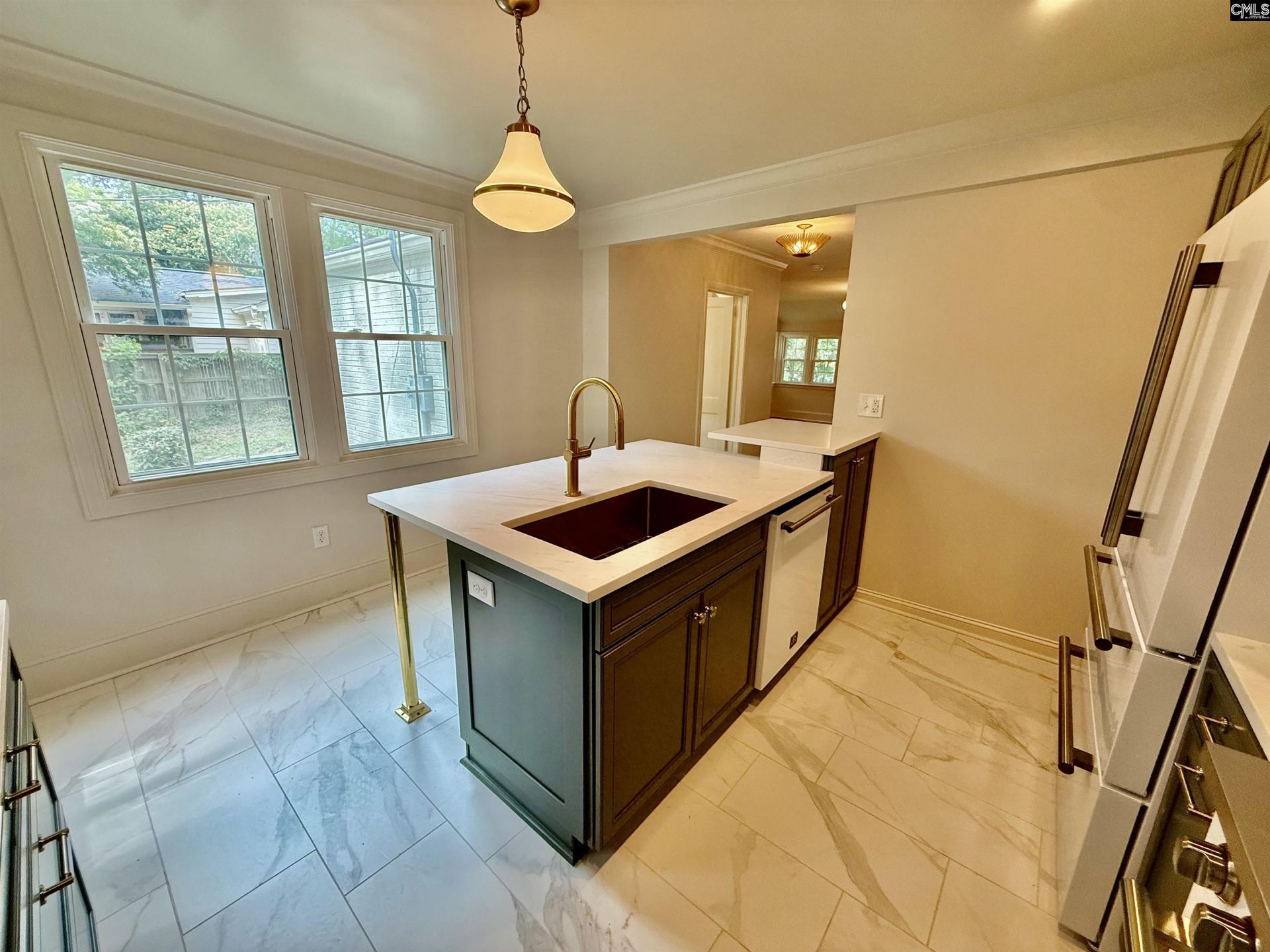205 Academy Way  Photo 11