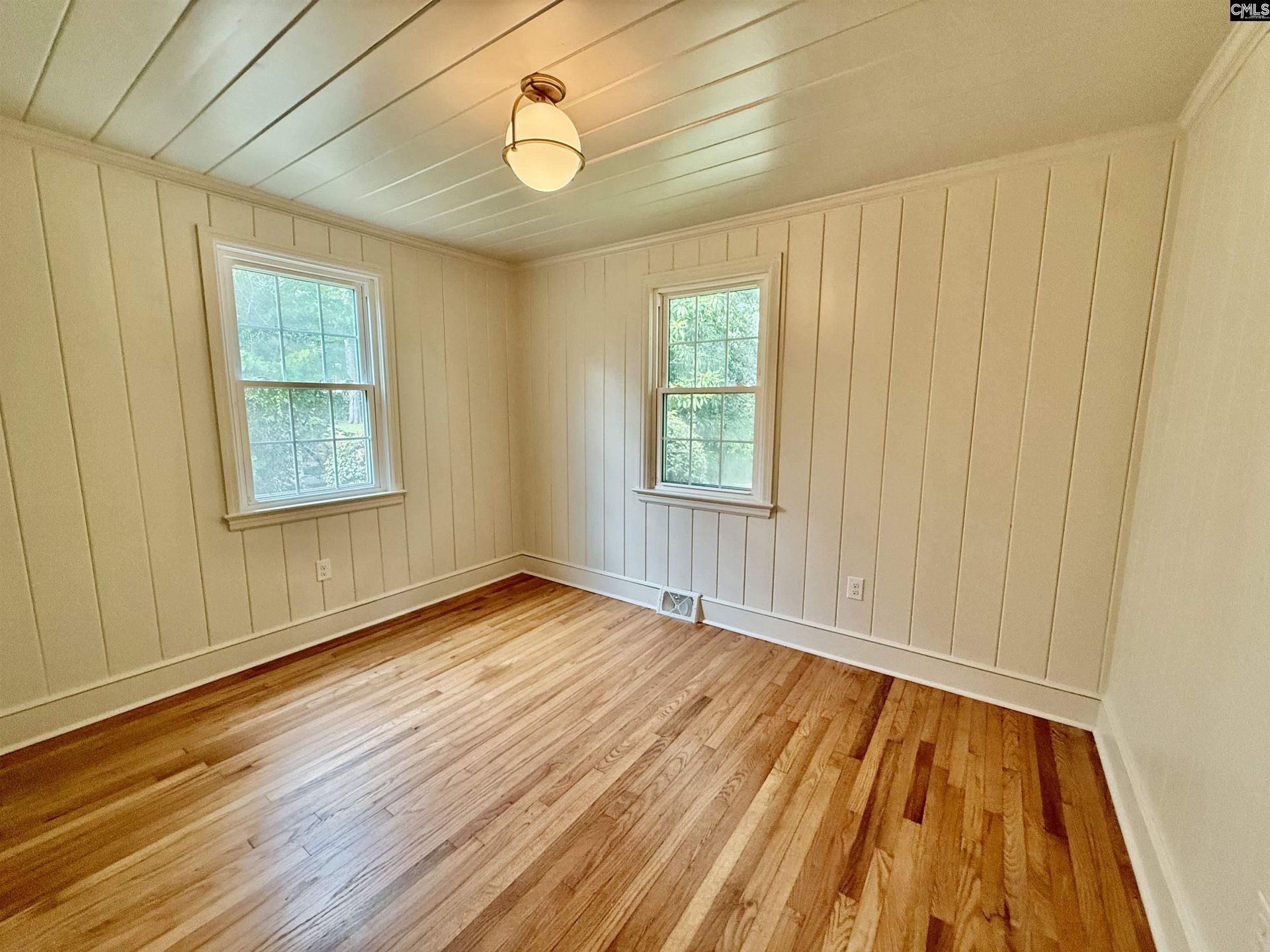 205 Academy Way  Photo 14