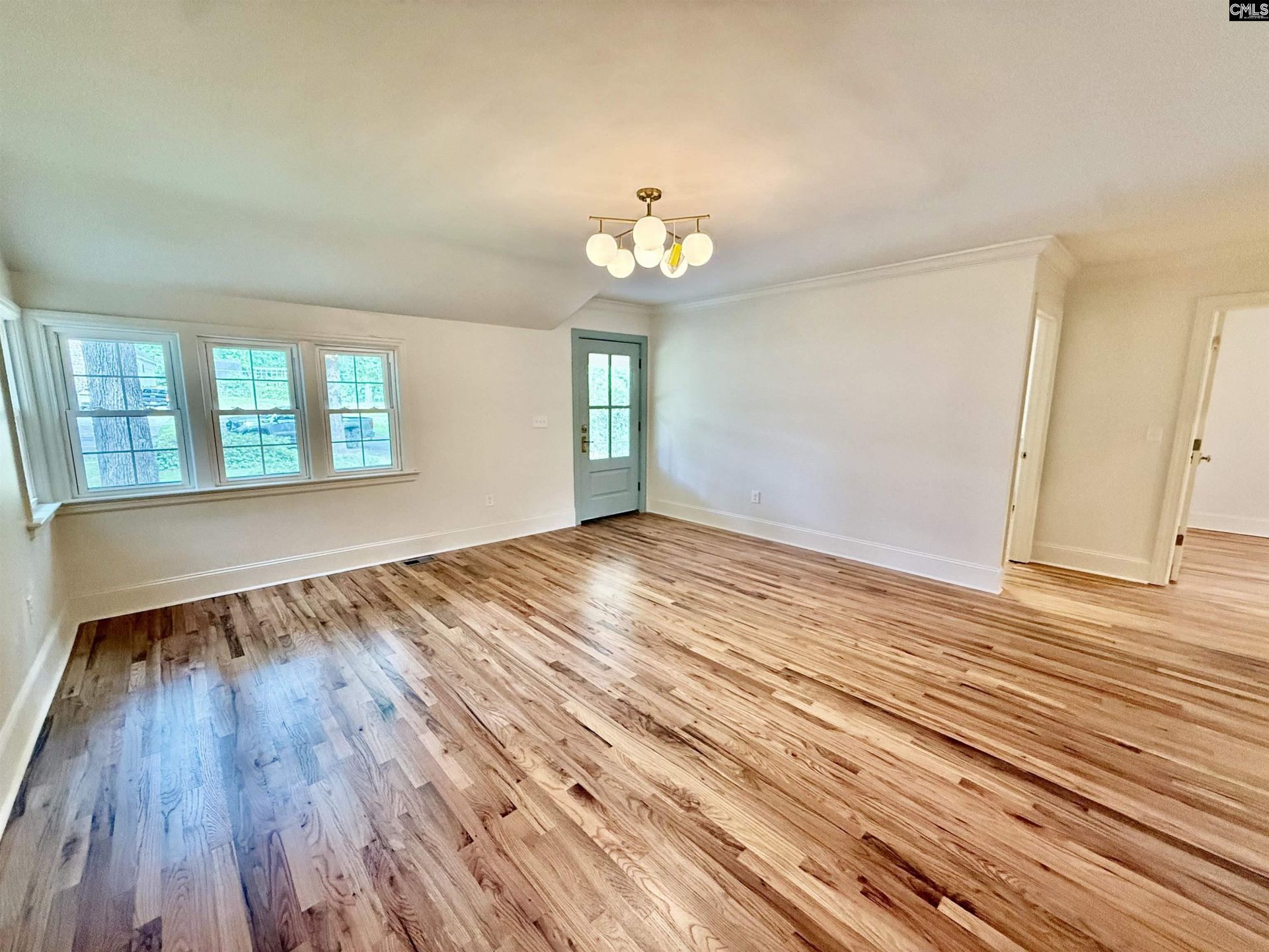 205 Academy Way  Photo 8