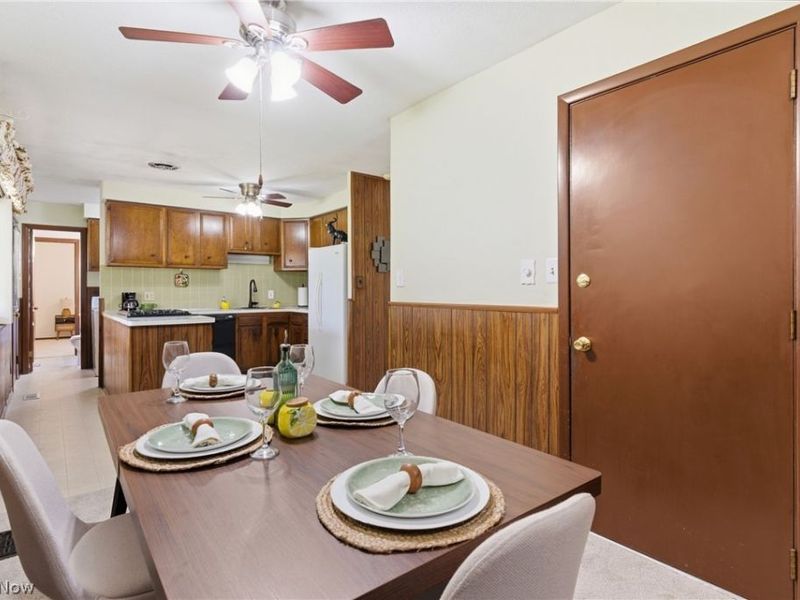23300 Comstock Road, Bedford Heights, OH 44146 Photo 5