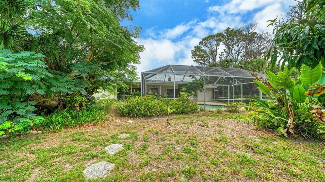 621 Alhambra Road, Venice, FL 34285 Photo