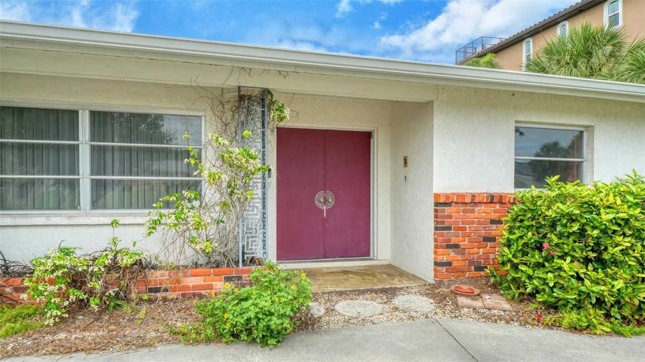 621 Alhambra Road, Venice, FL 34285 Photo