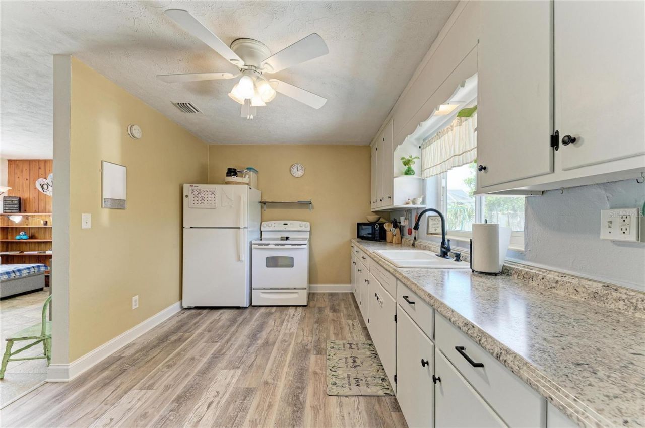 5510 21st Street Court W, Bradenton, FL 34207 Photo