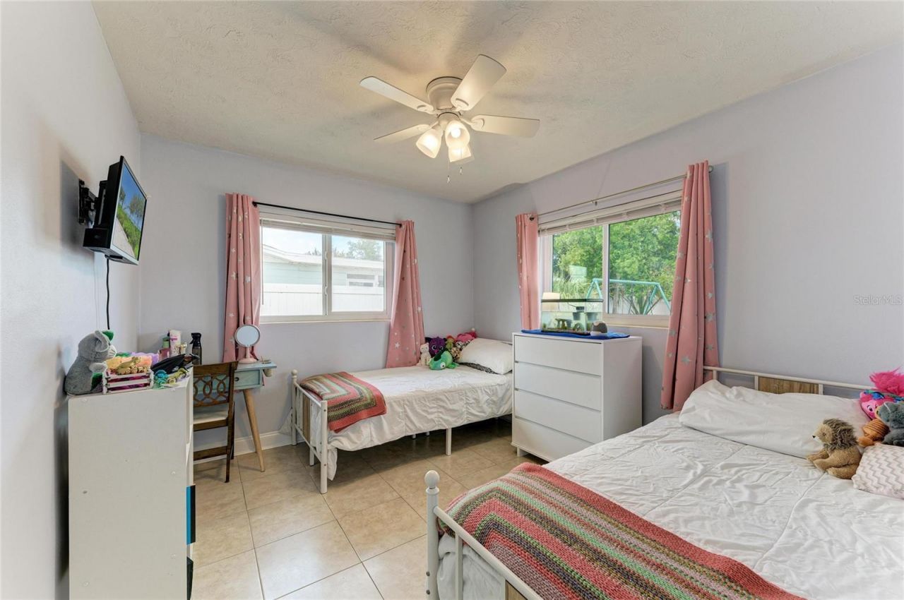 5510 21st Street Court W, Bradenton, FL 34207 Photo
