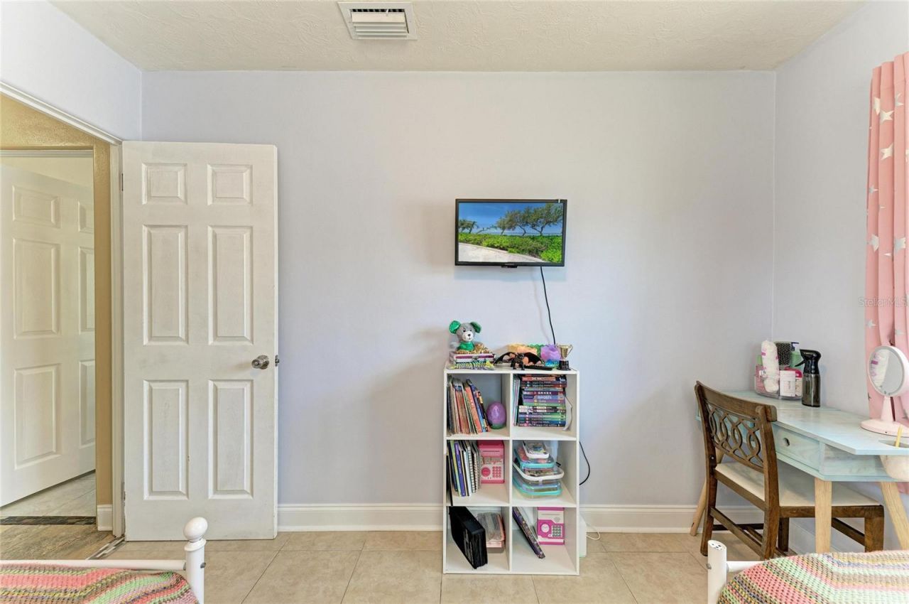 5510 21st Street Court W, Bradenton, FL 34207 Photo