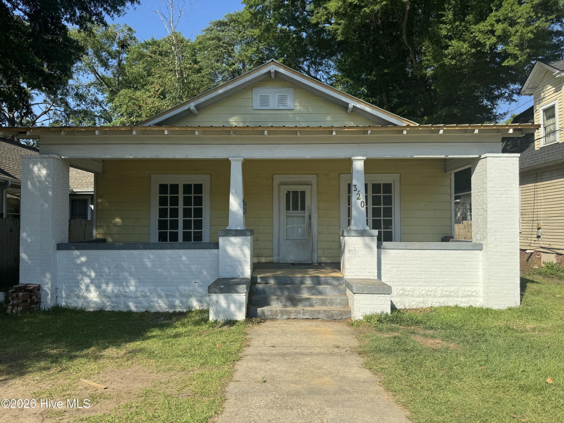320 Spring Street, Hamlet, NC 28345 Main Photo