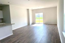 351 Matuskovic Drive photo 4