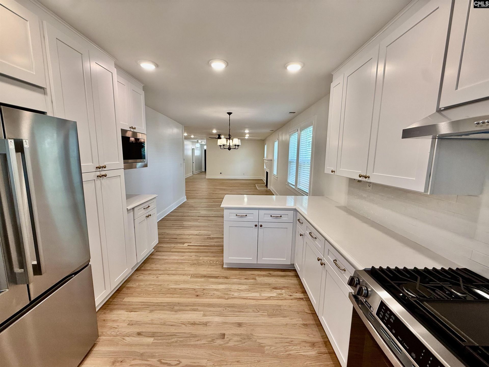 818 Poinsettia Street Photo 10