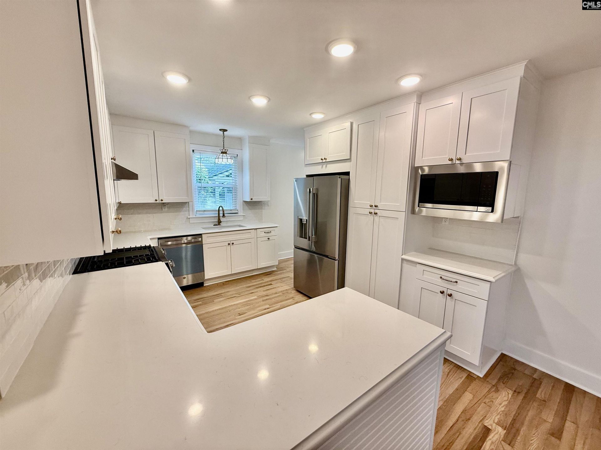 818 Poinsettia Street Photo 5