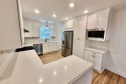 818 Poinsettia Street photo 4