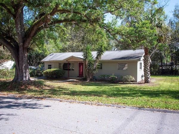 523 SE 31ST AVENUE , OCALA, FL 34471