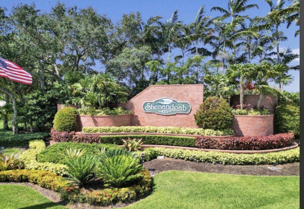 14701 Madison Place, Davie, FL 33325 Photo