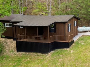 282 Major Wilhoit Road, Frenchburg, KY 40322