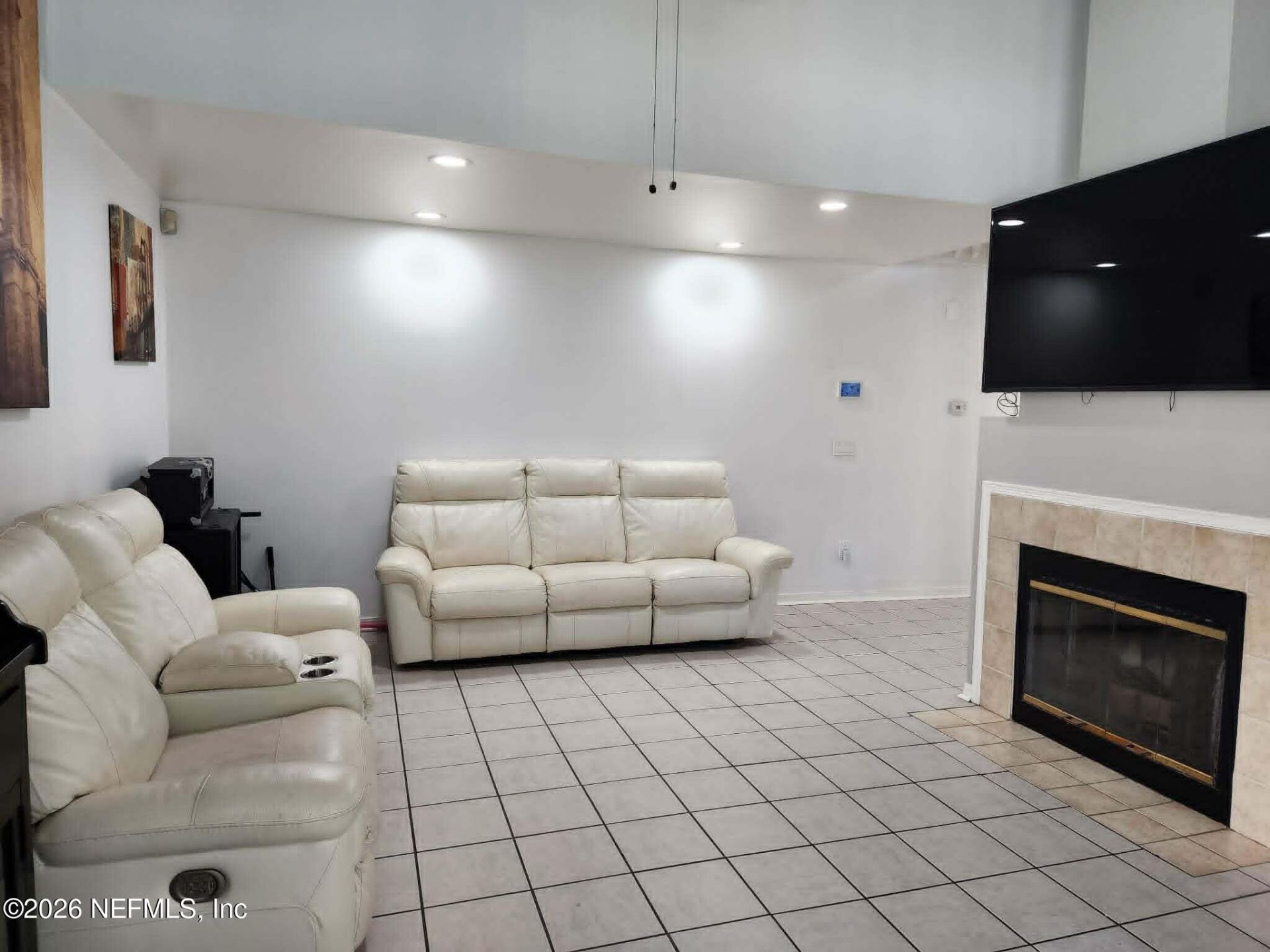 7747 Lynchburg Court E, Jacksonville, FL 32277 Photo