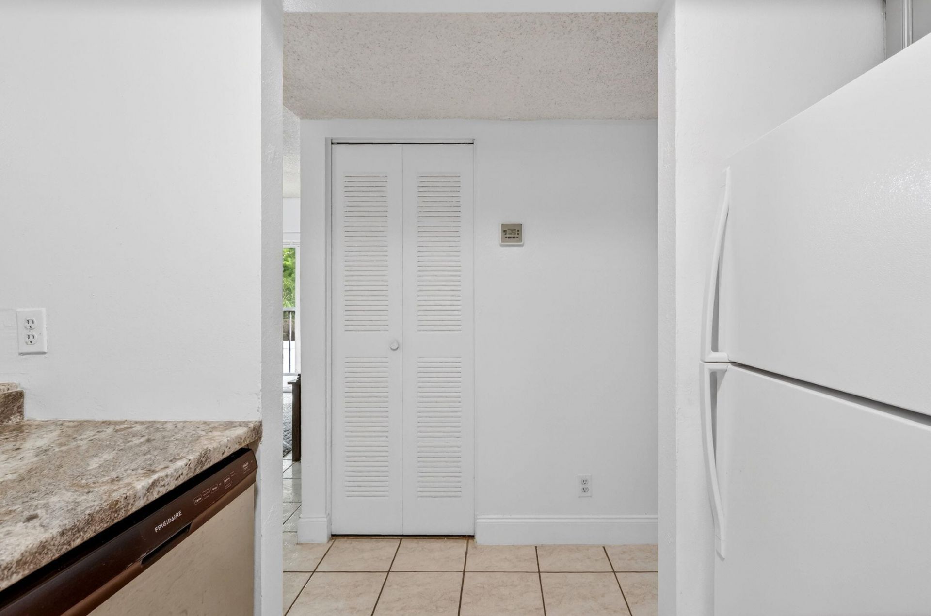 1548 SE Royal Green Circle, Unit 206, Port Saint Lucie, FL 34952 Photo