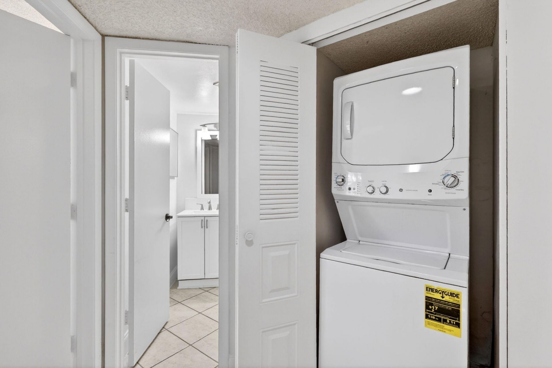 1548 SE Royal Green Circle, Unit 206, Port Saint Lucie, FL 34952 Photo
