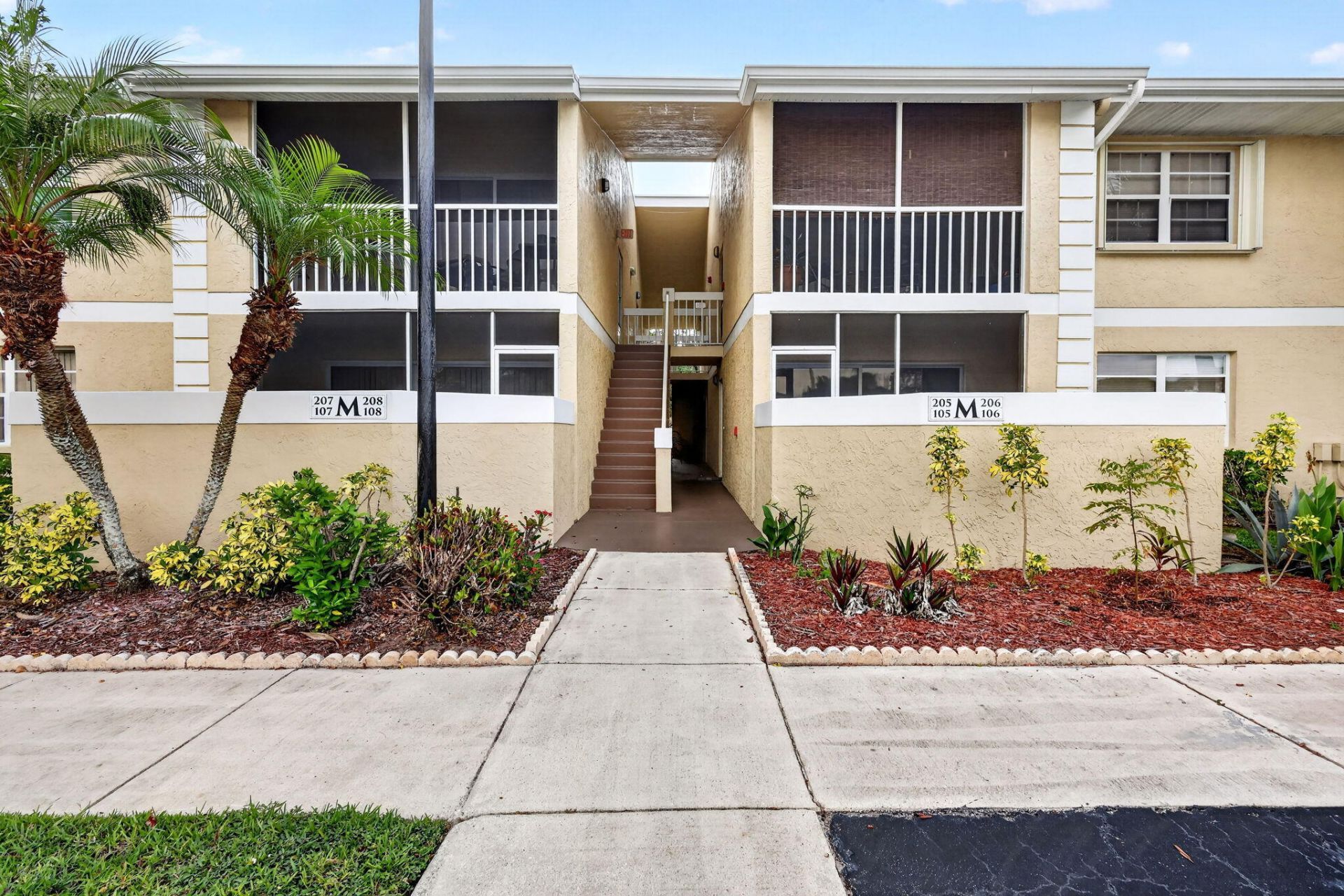 1548 SE Royal Green Circle, Unit 206, Port Saint Lucie, FL 34952 Photo
